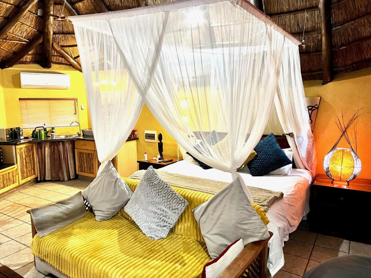 Manzini Chalets Marloth Park Exterior foto