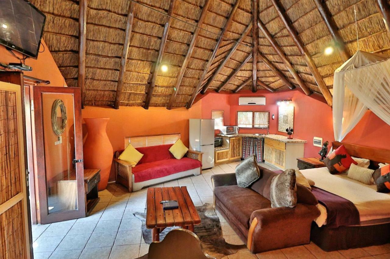 Manzini Chalets Marloth Park Exterior foto